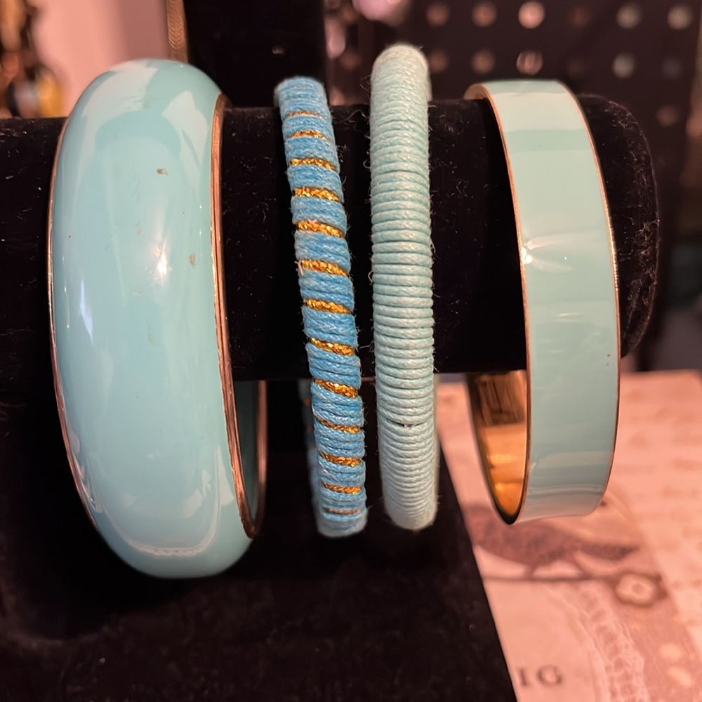 Shades of blue green bracelet lot, 9 pieces total - Picture 3 of 11